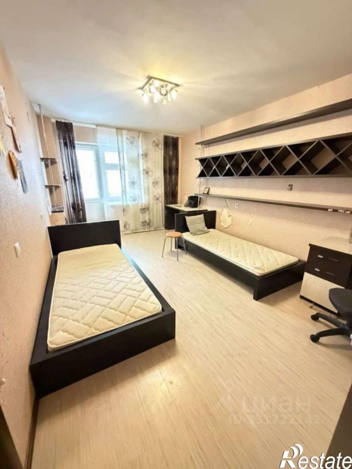 2-комн квартира улица Шумайлова,дом 20