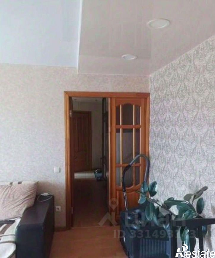 3-комн квартира улица Сабурова,дом 13а