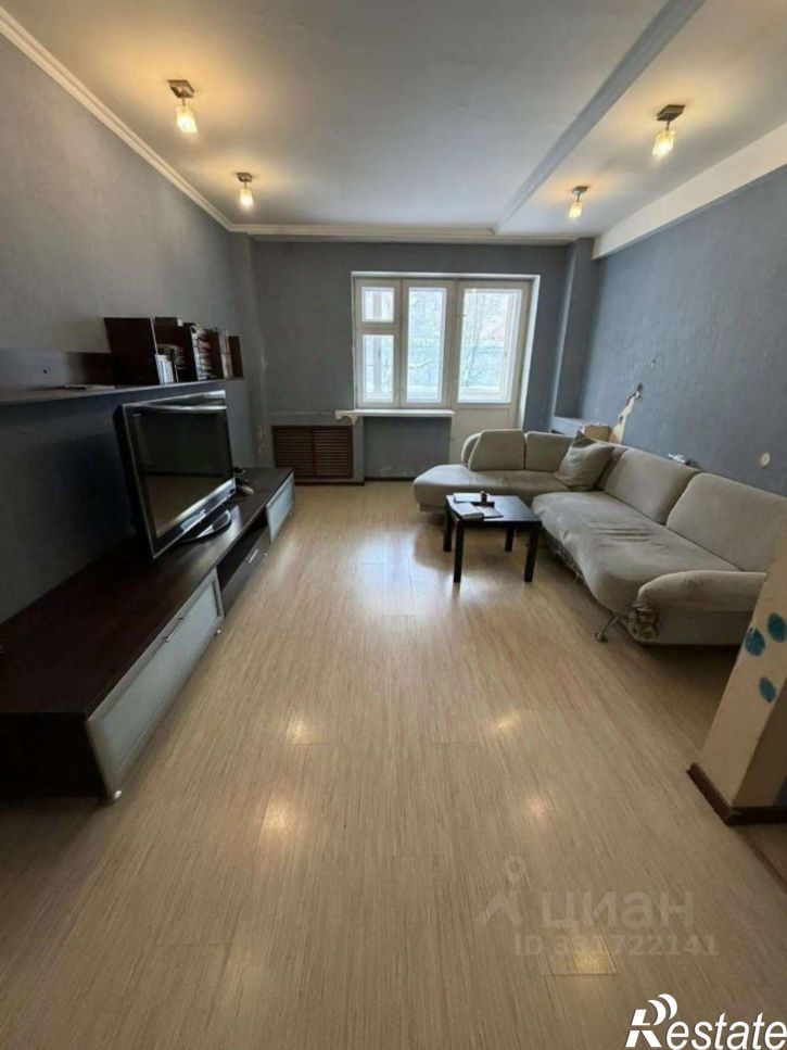 2-комн квартира улица Шумайлова,дом 20