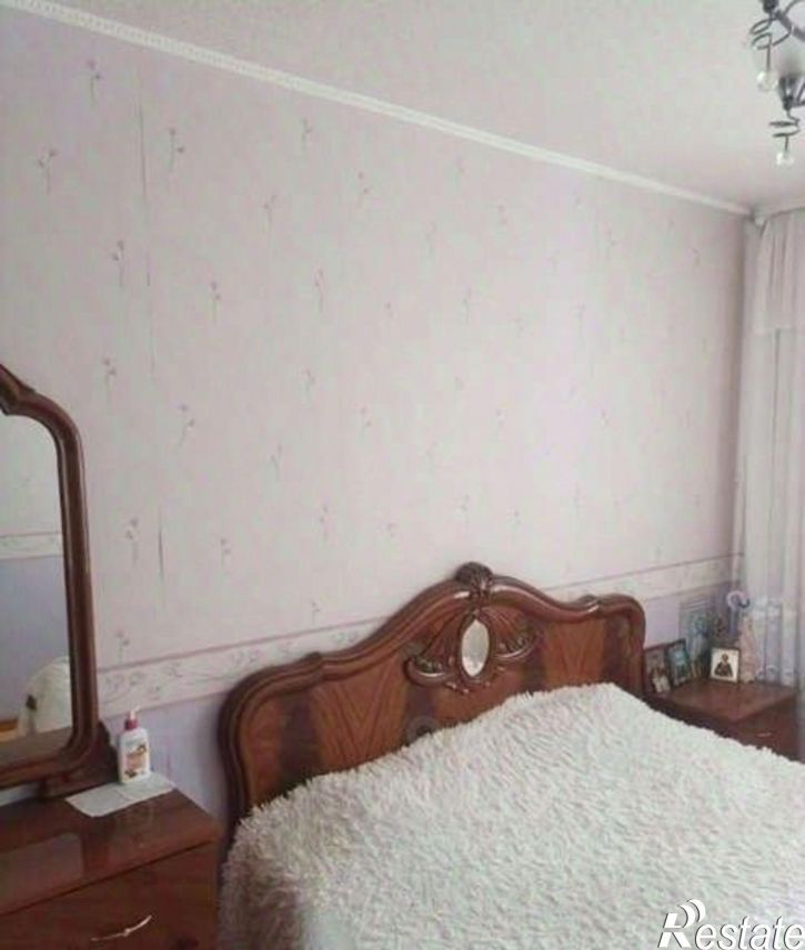 3-комн квартира улица Сабурова,дом 13а