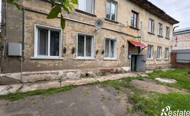 2-комн квартира Сарапул, Центральный жилой район, улица Горького, 17А