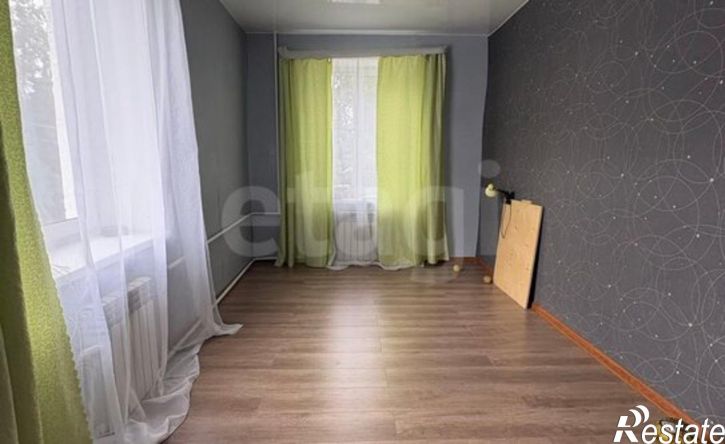2-комн квартира Сарапул, Центральный жилой район, улица Горького, 17А