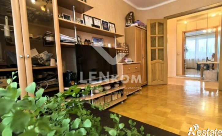 3-комн квартира Ижевск, улица Орджоникидзе, 17