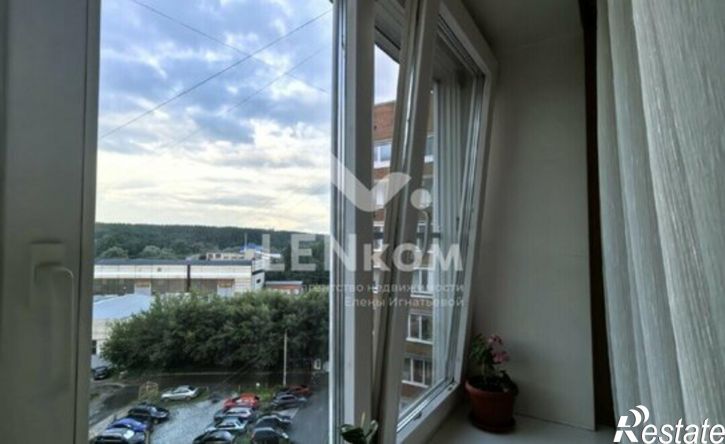 3-комн квартира Ижевск, улица Орджоникидзе, 17