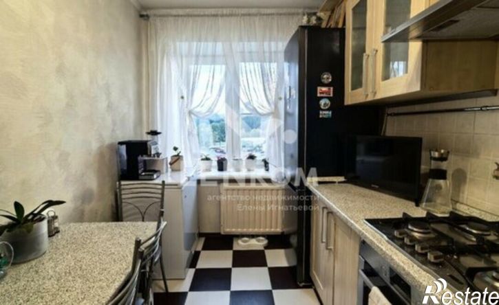 3-комн квартира Ижевск, улица Орджоникидзе, 17