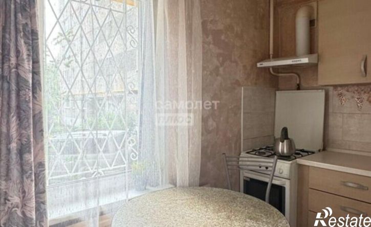 3-комн квартира Ижевск, улица Холмогорова, 16