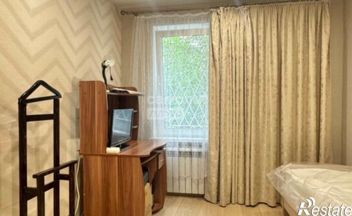 3-комн квартира Ижевск, улица Холмогорова, 16