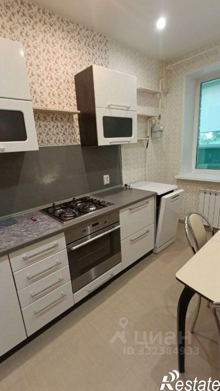 2-комн квартира ул Дзержинского, 11,  д. 11
