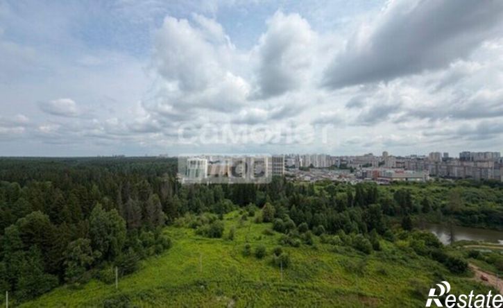 4-комн квартира Ижевск, улица имени В.С. Тарасова, 7
