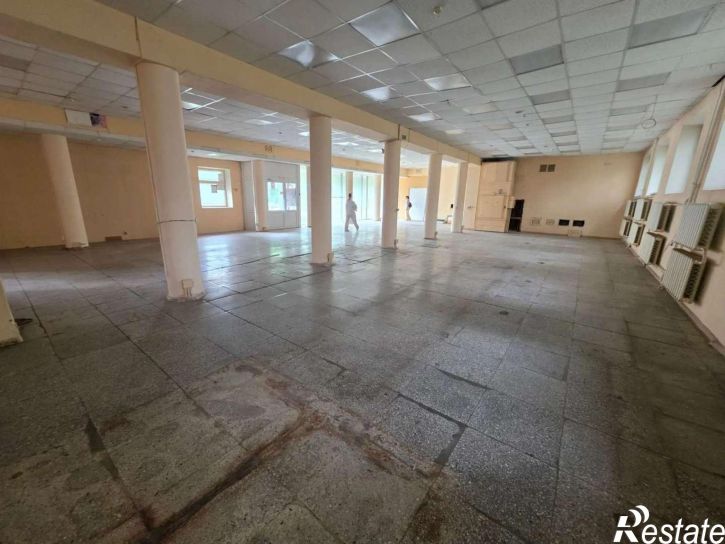 Торговое помещение Революции улица, 15