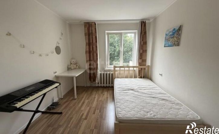 2-комн квартира Сарапул, улица Седельникова, 99