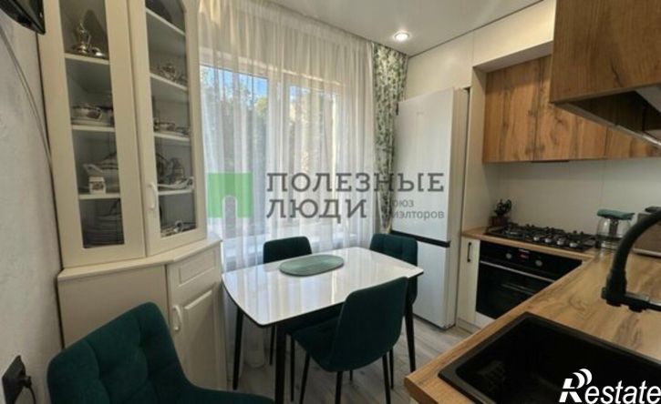 3-комн квартира Ижевск, Молодёжная улица, 16