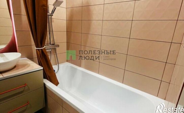 2-комн квартира Ижевск, Камбарская улица, 94к3