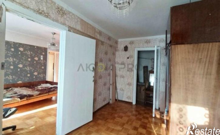 3-комн квартира Ижевск, улица Дзержинского, 75