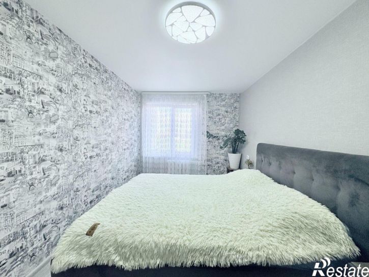 3-комн квартира Ижевск, улица Труда, 2