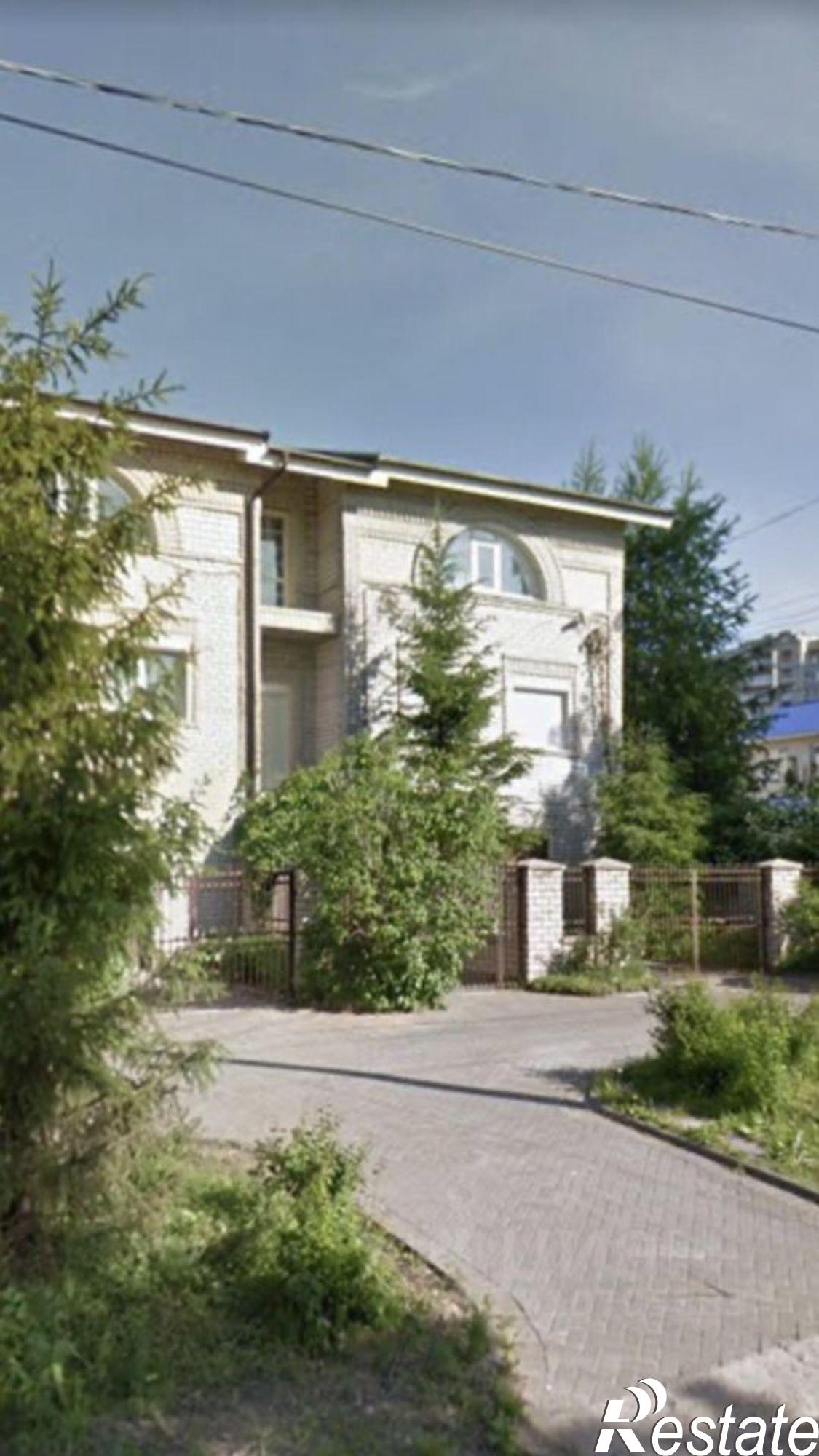 Купить дачу, дом, коттедж за 12 000 000 рублей на улица 8 Марта, 23