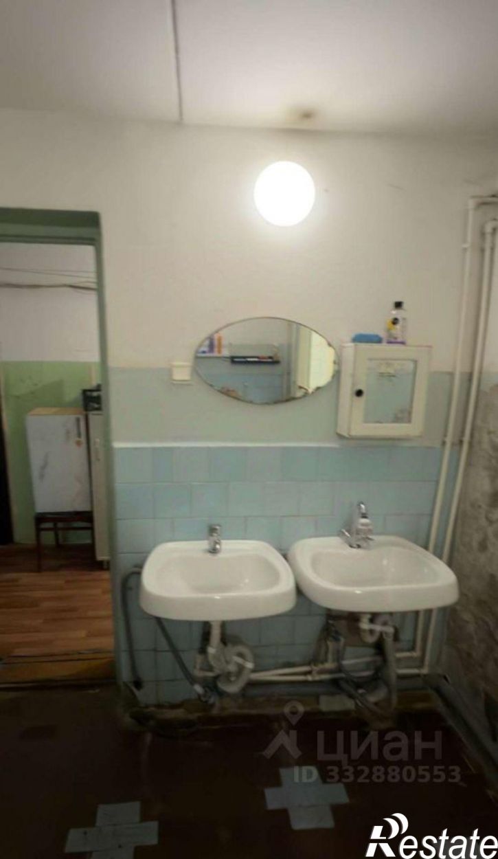 Комната улица Сабурова,дом 25