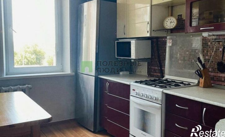 3-комн квартира Ижевск, улица Степана Разина, 60