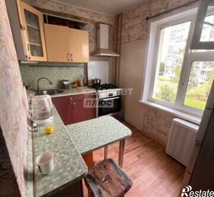 4-комн квартира Ижевск, Автозаводская улица, 10