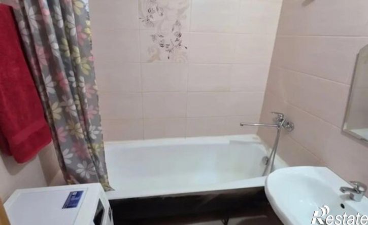 2-комн квартира улица Кунгурцева Е.М., 13,  д. 13