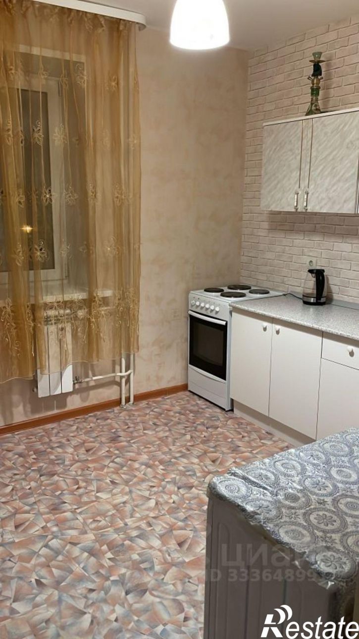 2-комн квартира улица Холмогорова, 96,  д. 96
