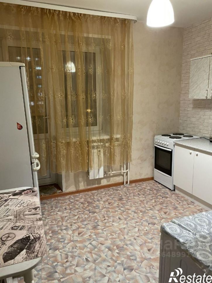 2-комн квартира улица Холмогорова, 96,  д. 96