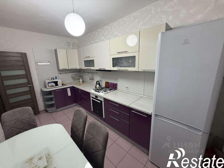 3-комн квартира улица Софьи Ковалевской, 4,  д. 4