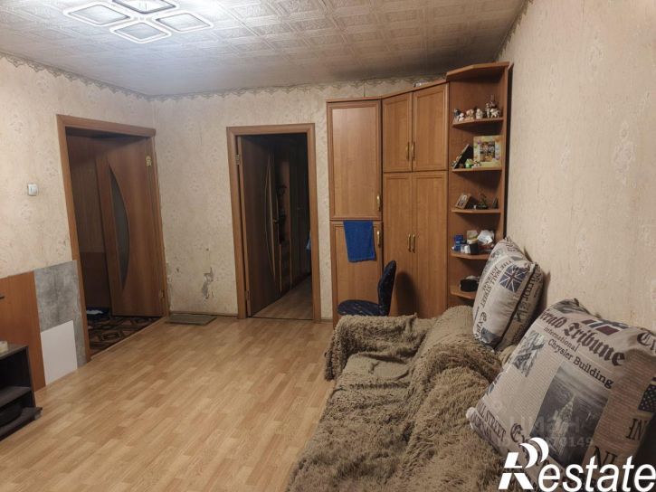 4-комн квартира Молодёжная улица, 74,  д. 74