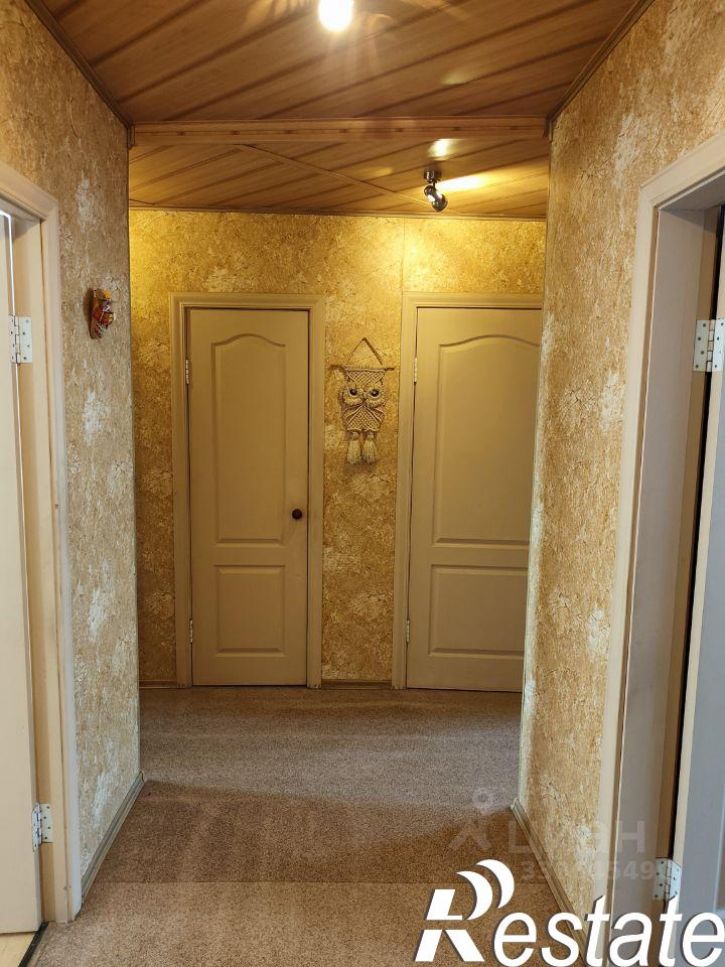 3-комн квартира Камбарская улица, 37,  д. 37