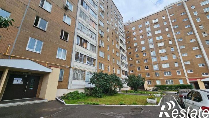 2-комн квартира улица 10 лет Октября, 27,  д. 27