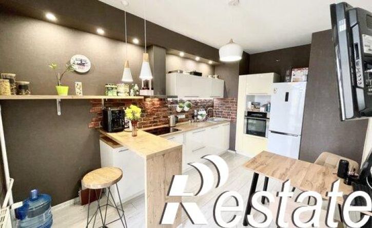 1-комн квартира улица Петрова, 51,  д. 51