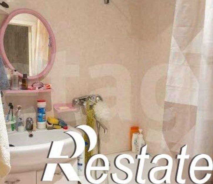 2-комн квартира улица Сабурова, 1,  д. 1