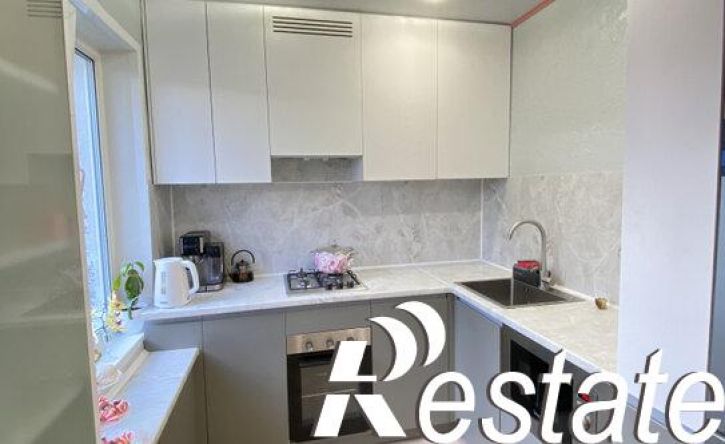 4-комн квартира улица Луначарского, 26,  д. 26