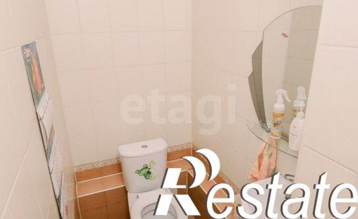 3-комн квартира улица Холмогорова, 59,  д. 59