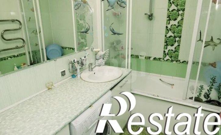 3-комн квартира улица Холмогорова, 59,  д. 59