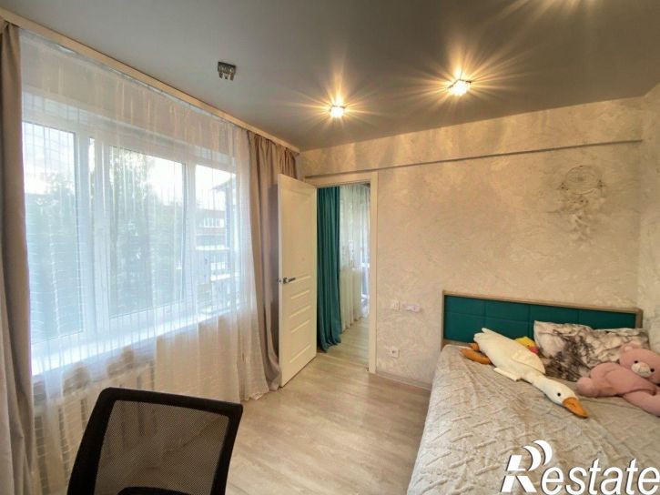 4-комн квартира улица Луначарского, 26,  д. 26