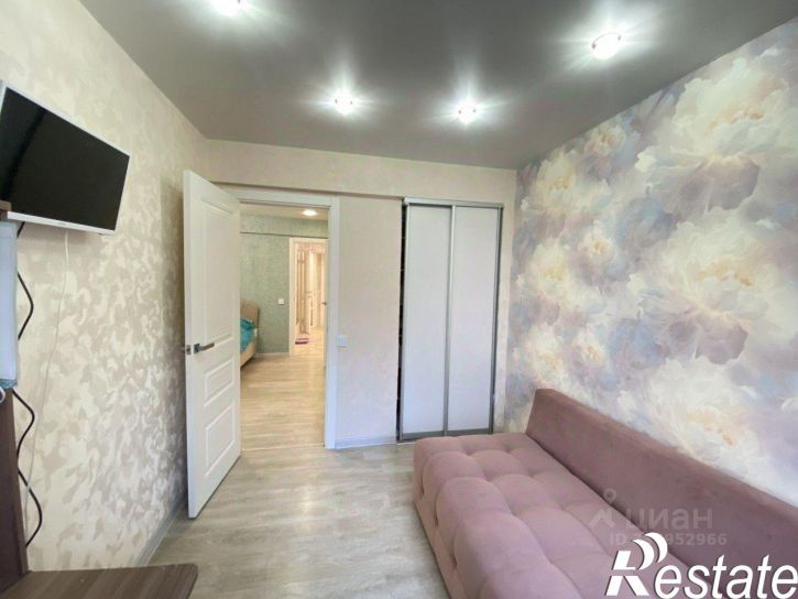 4-комн квартира улица Луначарского, 26,  д. 26