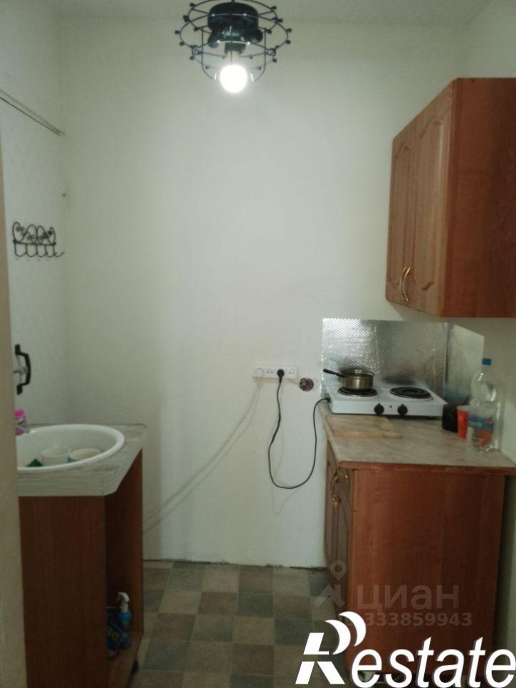 Комната улица Петрова, 37,  д. 37