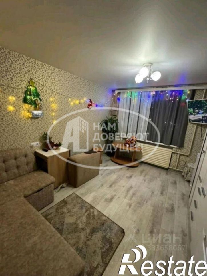Комната улица Холмогорова, 11В,  д. 11В