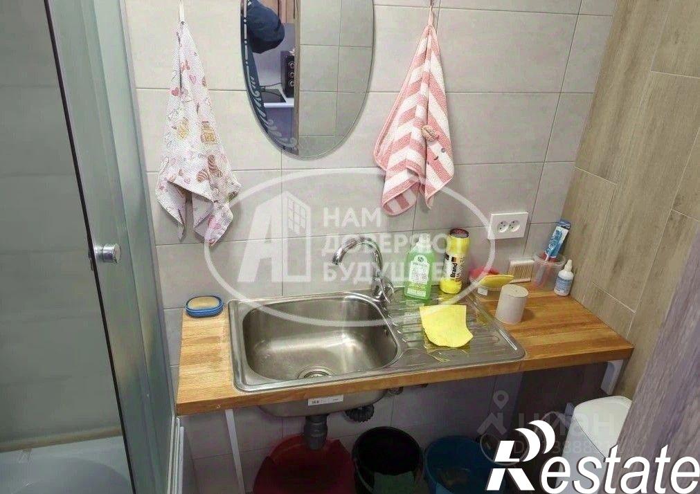 Купить комнату за 2 059 000 рублей на улица Коммунаров, 351