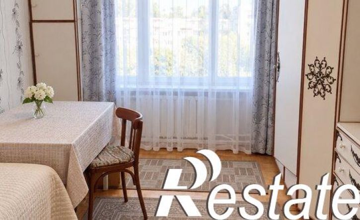 4-комн квартира улица 40 лет Победы, 58,  д. 58