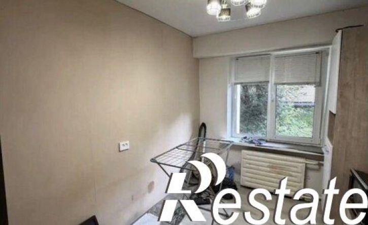 4-комн квартира Школьная улица, 8,  д. 8