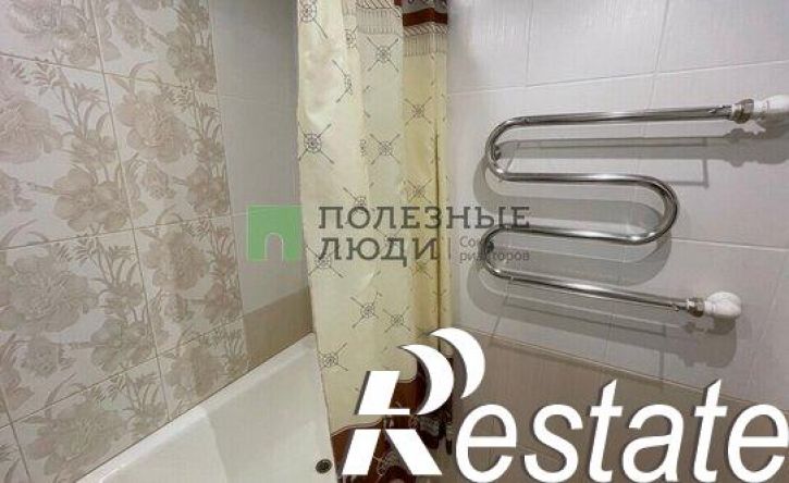 2-комн квартира улица Коммунаров, 349,  д. 349