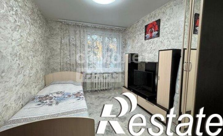 3-комн квартира улица Петрова, 2,  д. 2