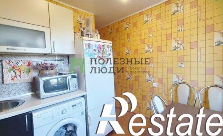 3-комн квартира улица Сабурова, 19,  д. 19