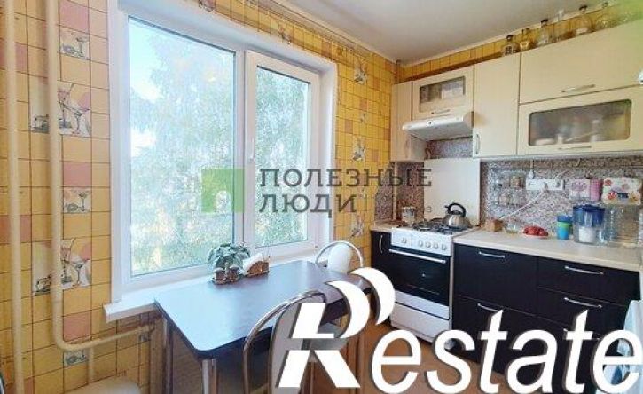 3-комн квартира улица Сабурова, 19,  д. 19