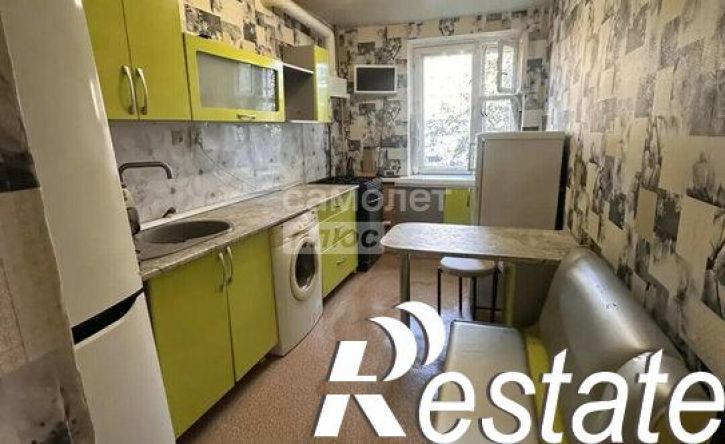 4-комн квартира Заречное шоссе, 27,  д. 27