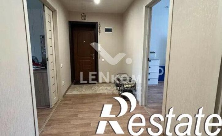 3-комн квартира Локомотивная улица, 32,  д. 32