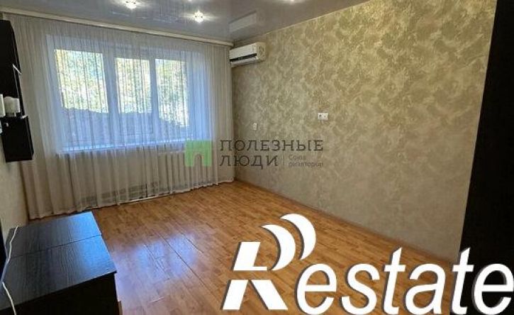 2-комн квартира улица Ворошилова, 4,  д. 4