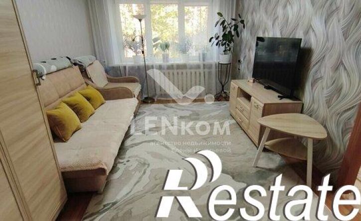 2-комн квартира Школьная улица, 68,  д. 68